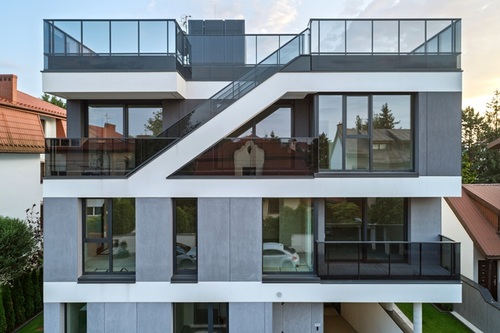 ONE 7 Willa: symbol nowoczesnej rezydencjonalności w Warszawie